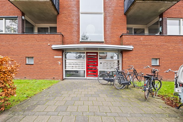Medium property photo - Bergermeerstraat 109, 2493 XG The Hague